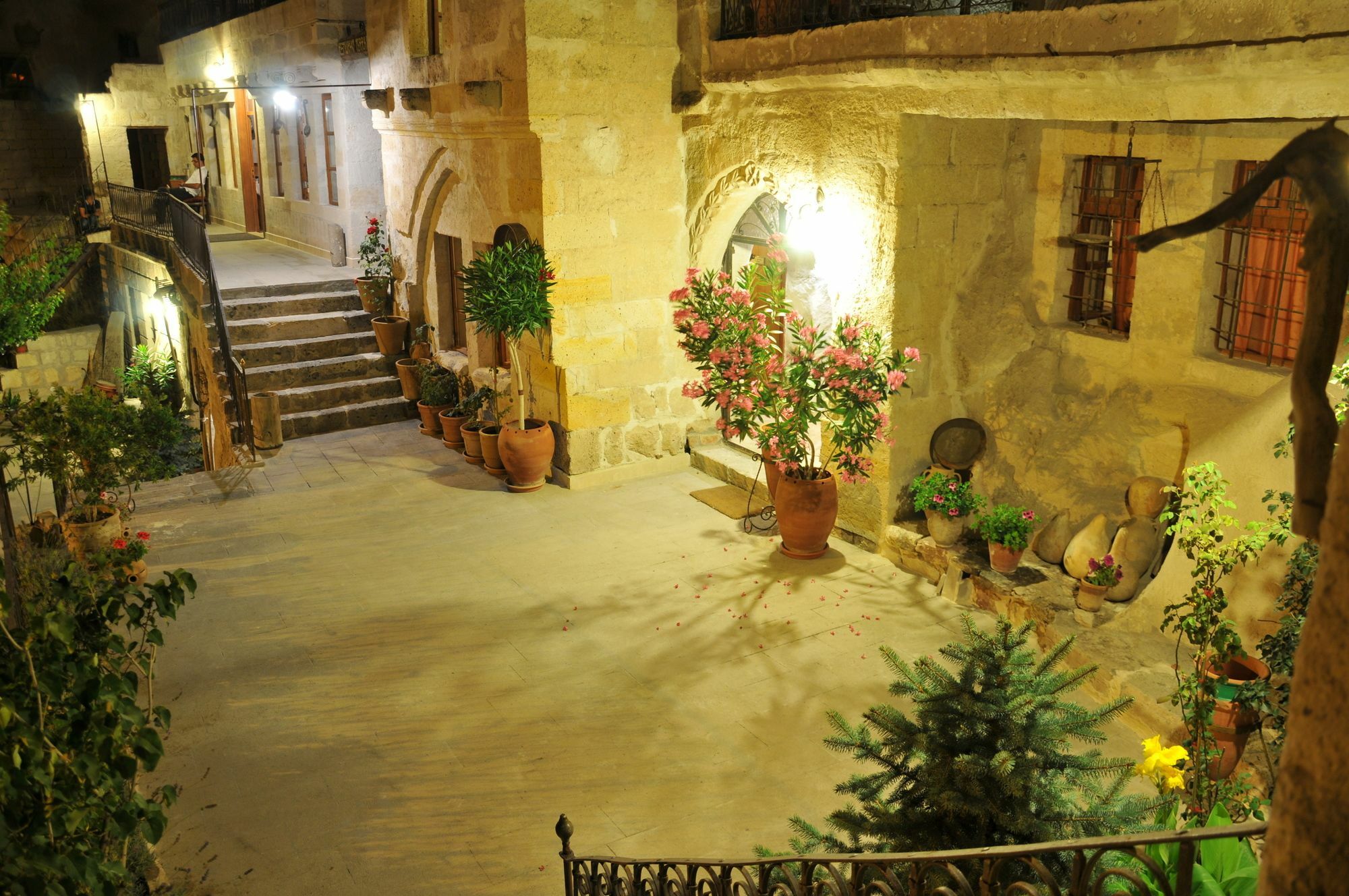 Amber Cave Suites Göreme Esterno foto